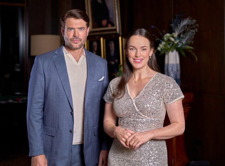 Charlie Weber, Elizabeth Henstridge in Mystery Island: House Rules. Photo: Hallmark Media/Photographer: Alberto German (2025)