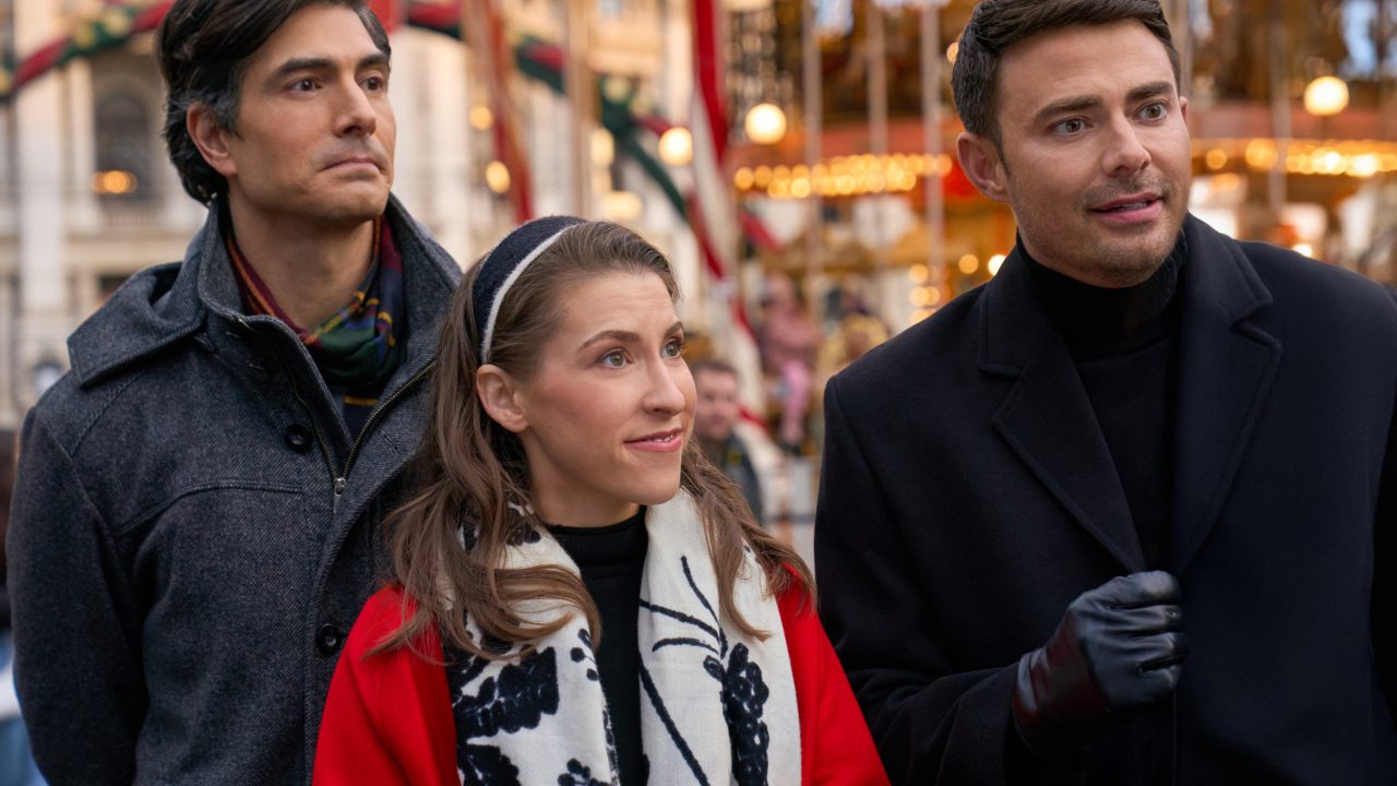 Brandon Routh, Eden Sher and Jonathan Bennett in A Keller Christmas Vacation. Photo: Hallmark Media