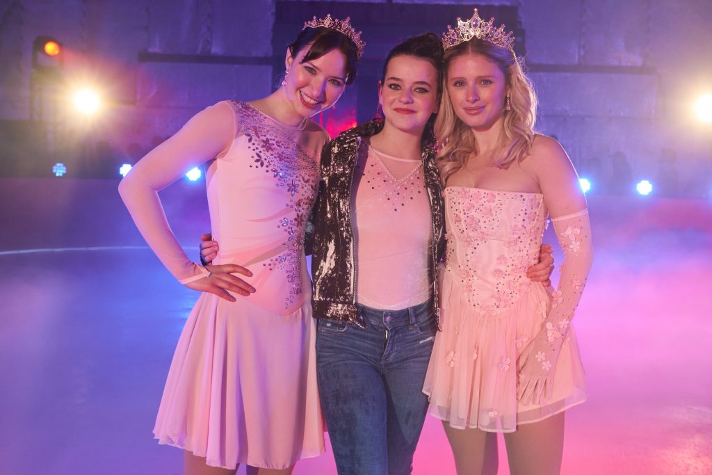 Finding Her Edge: Season 1. (L-R) Madelyn Keys as Adriana Russo, Alice Malakhov as Maria Russo, and Alexandra Beaton as Elise Russo in Finding Her Edge: Season 1. Cr. NETFLIX © 2026