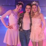 Finding Her Edge: Season 1. (L-R) Madelyn Keys as Adriana Russo, Alice Malakhov as Maria Russo, and Alexandra Beaton as Elise Russo in Finding Her Edge: Season 1. Cr. NETFLIX © 2026