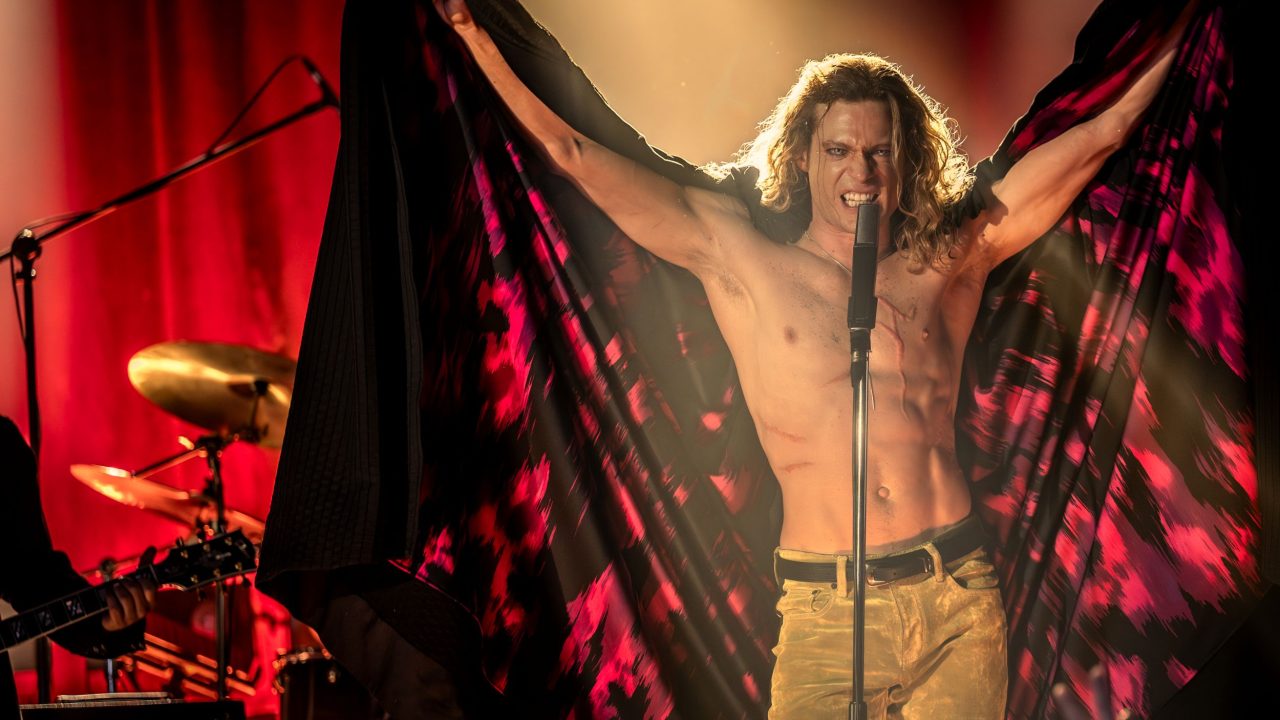 Sam Reid as Lestat De Lioncourt - Anne Rice's The Vampire Lestat _ Episode 01 - Photo Credit: Sophie Giraud/AMC