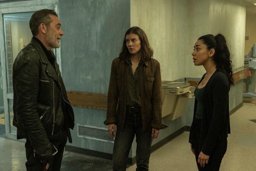 auren Cohan as Maggie, Jeffrey Dean Morgan as Negan, Aimee Garcia as Renata - The Walking Dead: Dead City _ Season 3, Episode 2 - Photo Credit: Robert Clark/AMC
