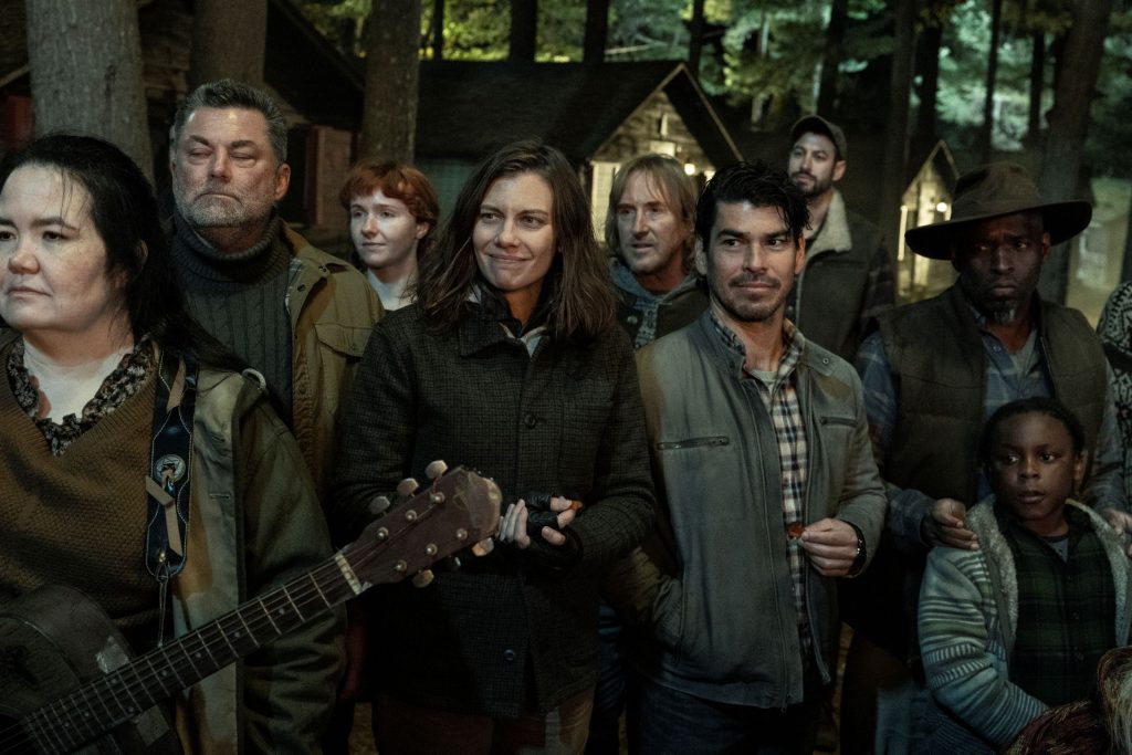 Lauren Cohan as Maggie, Raul Castillo as Luis - The Walking Dead: Dead City _ Season 3, Episode 4 - Photo Credit: Robert Clark/AMC