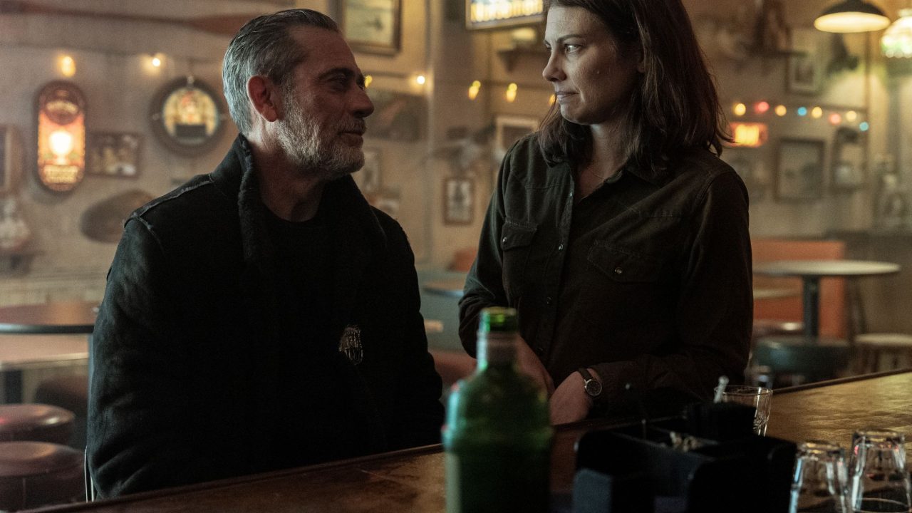 Lauren Cohan as Maggie, Jeffrey Dean Morgan as Negan - The Walking Dead: Dead City _ Season 3, Episode 8 - Photo Credit: Robert Clark/AMC